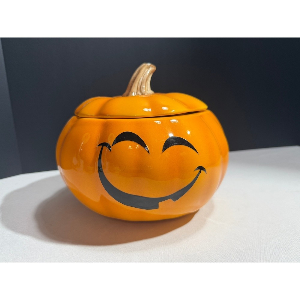 Teleflora Gift Ceramic Pumpkin Jack-O-Lantern Candy Dish Cookie Jar with Lid